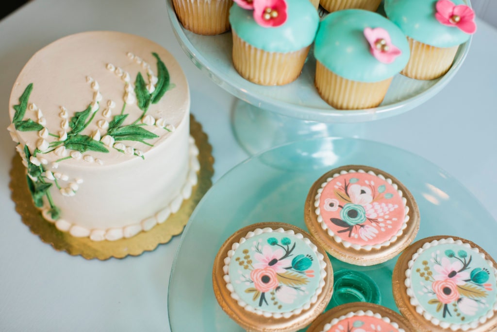 Cakes and dessert treats from Celebrity Cake Studio